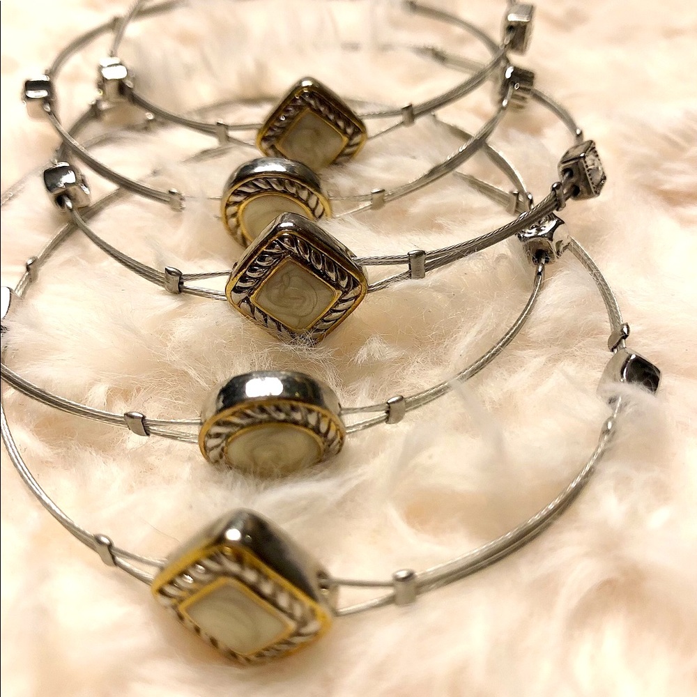 Nice set of 5 bracelets